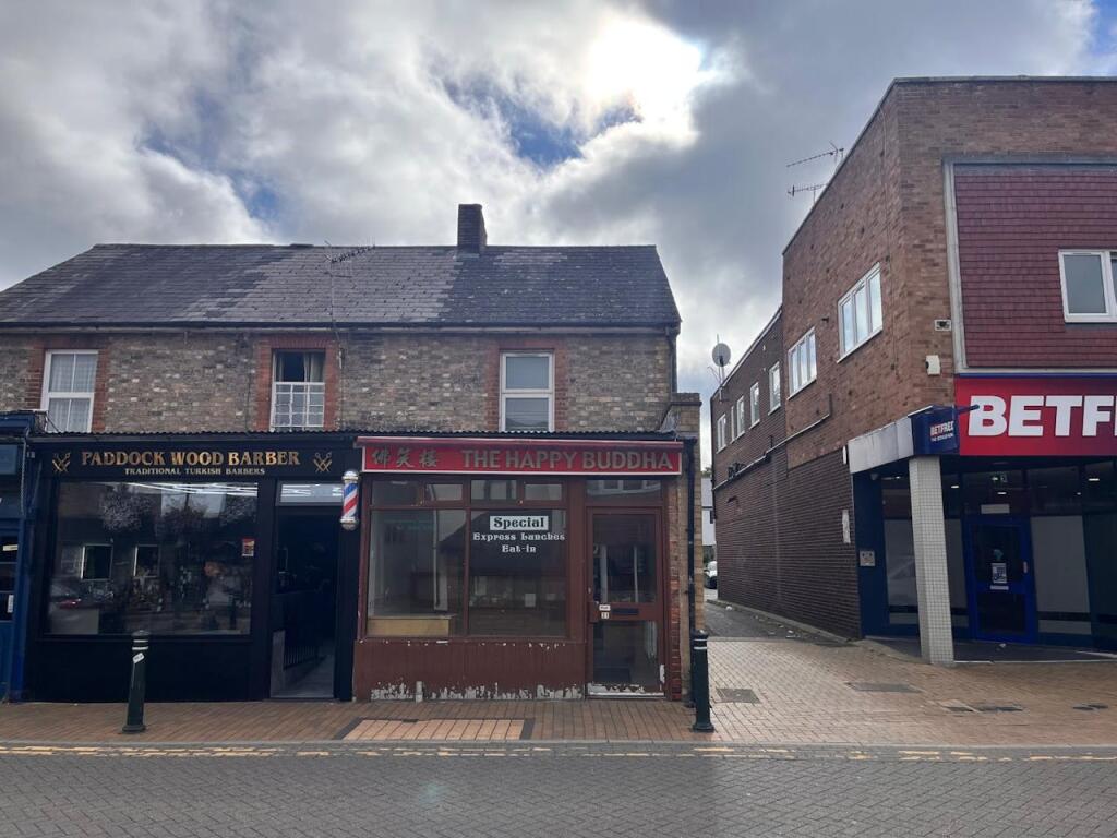 Main image of property: 31 Commercial Road, Paddock Wood, TN12 6EN