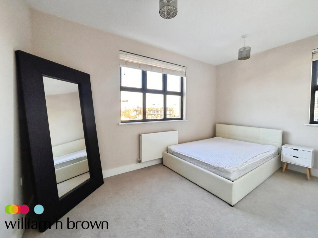 Apartment in Ipswich - More