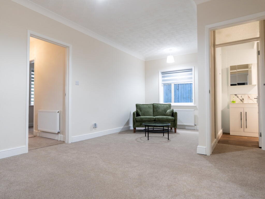 Beech Road, Carlton Colville, Lowestoft, NR33 8JG photo 2