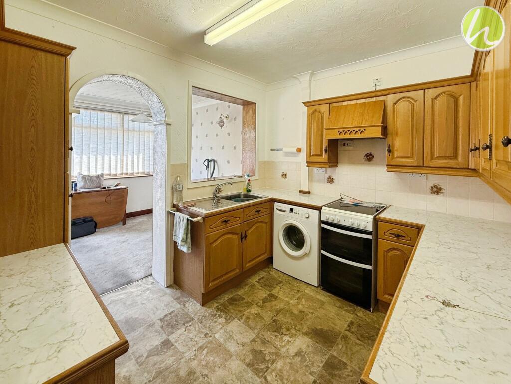 House in Horndon On The Hill, The Bonners - View 5