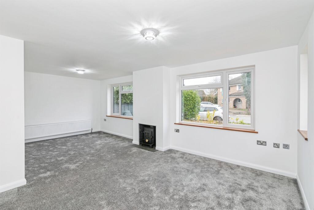 Colville Road, LOWESTOFT photo 3