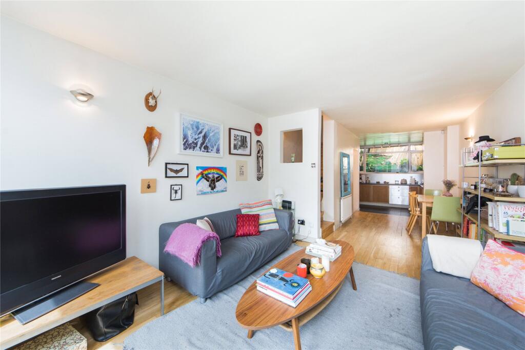 House in London - View 5