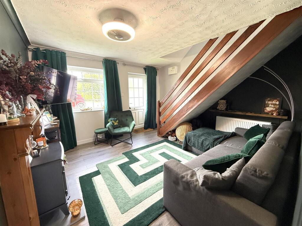 House in Derby - View 5