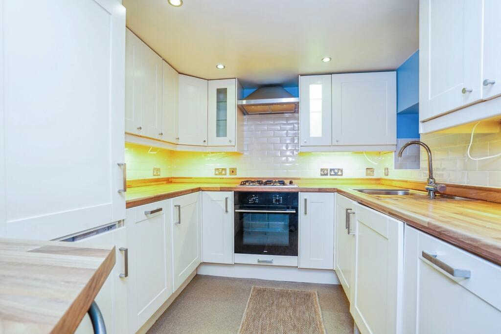 New Bank Street, Leeds, LS27 photo 4