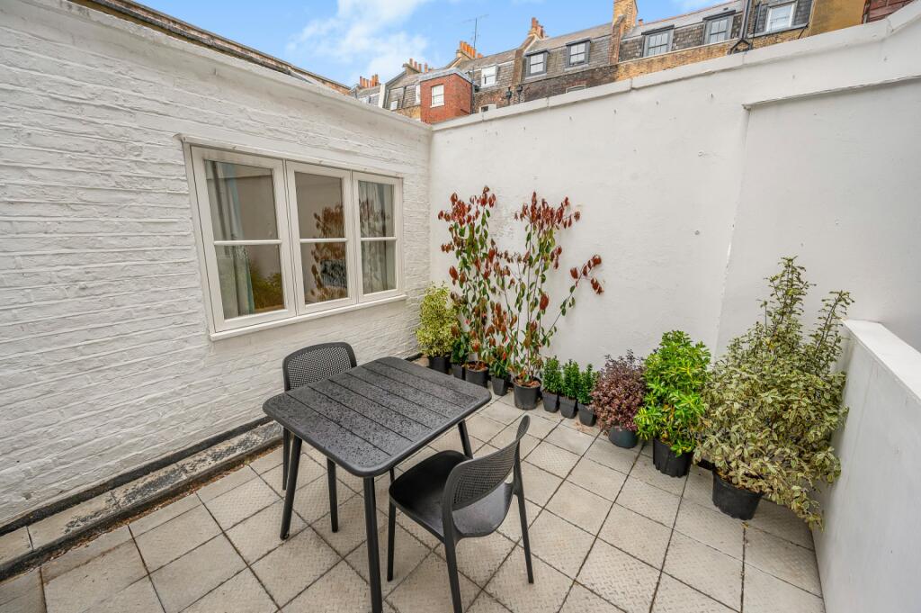 Main image of property: Guilford Street, 
Holborn and Covent Garden, WC1N