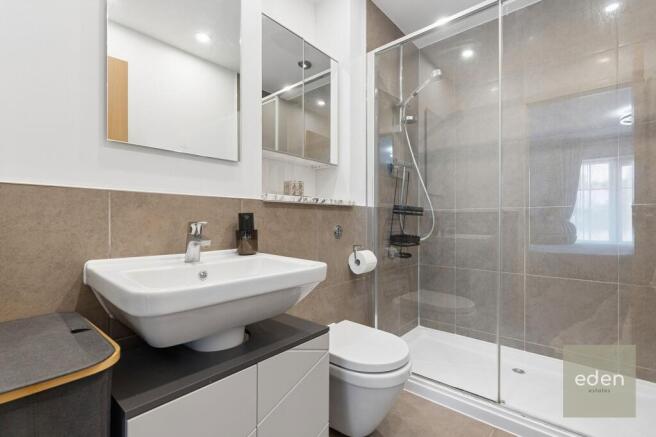 En Suite Bedroom