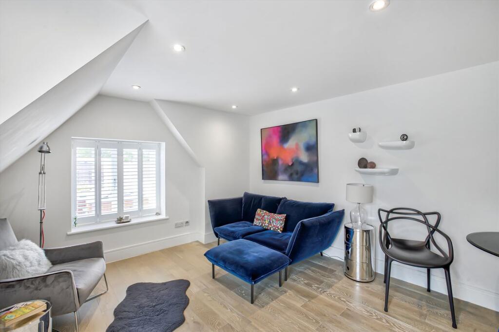 Apartment in London - View 2