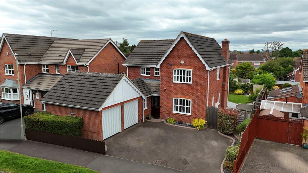 Main image of property: Blake Hill Way, Abbeymead, Gloucester, Gloucestershire, GL4