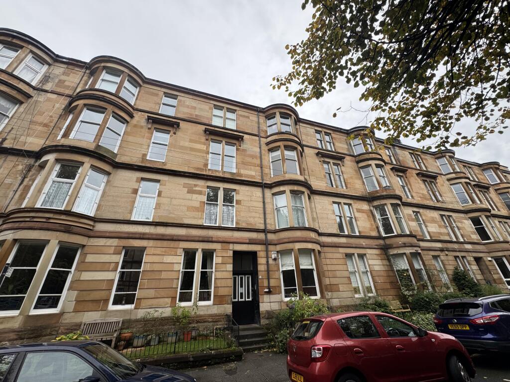 Woodlands Drive 9 flat 2/1, G4