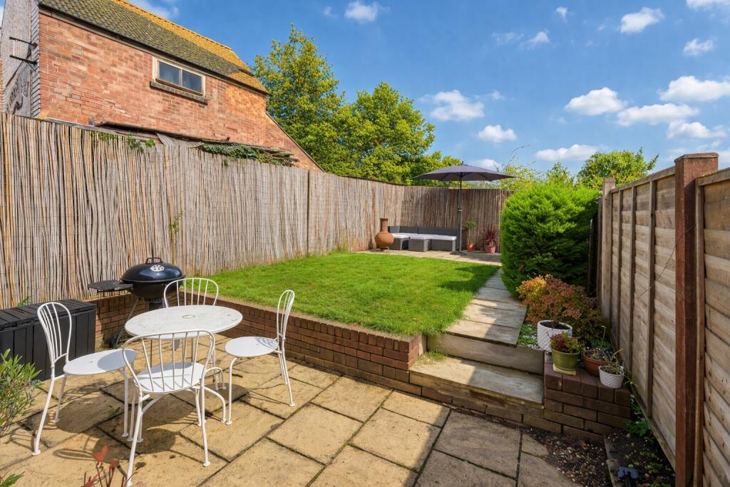 Main image of property: Hatfield Road, St. Albans, Hertfordshire, AL1