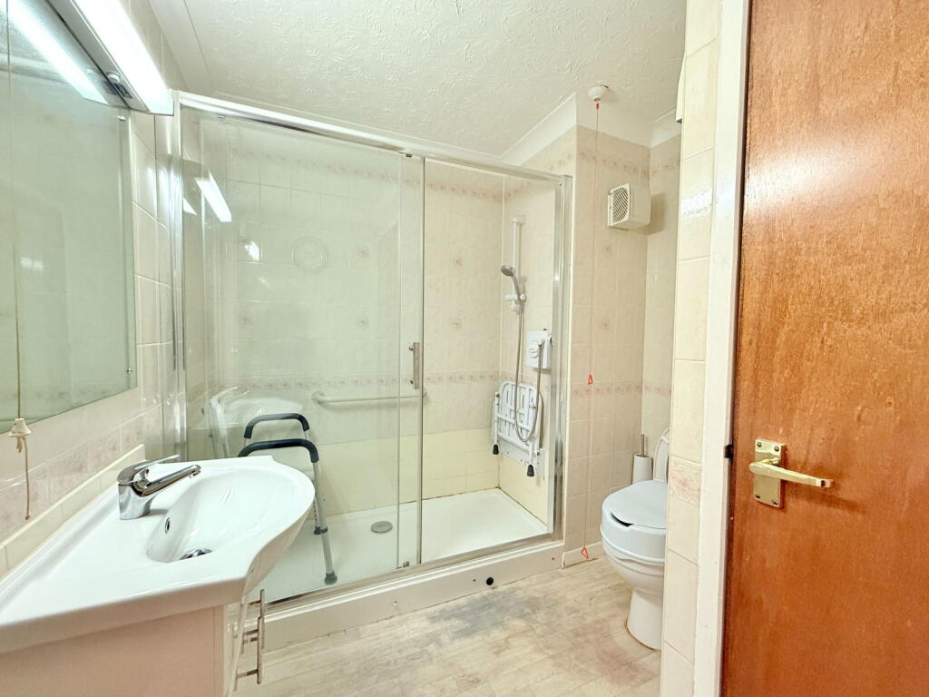 Additional image 9 of Barons Court, Old Lode Lane, Solihull