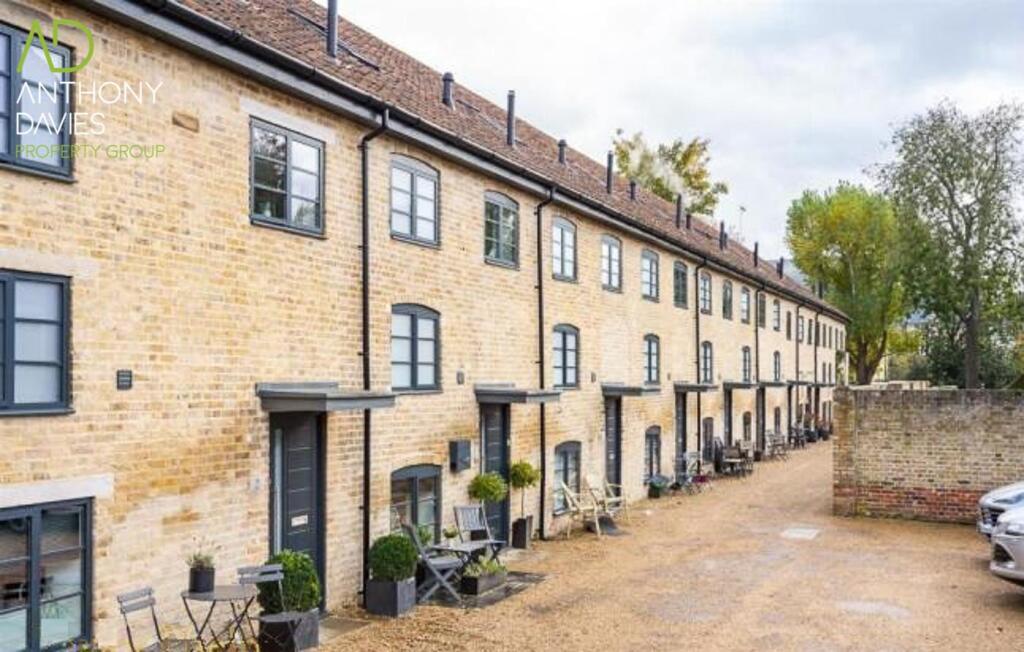 Main image of property: Malthouse Mews, Ware