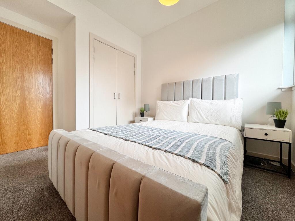2 bedroom flat for rent