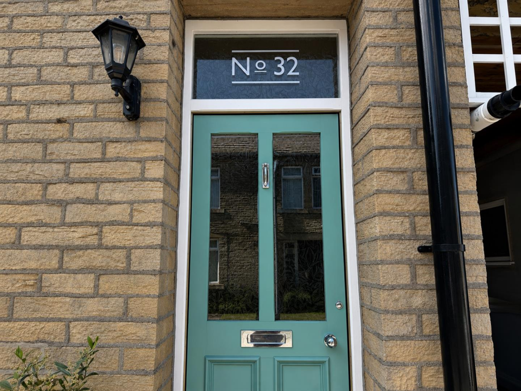 York Street, Queensbury, Bradford photo 2