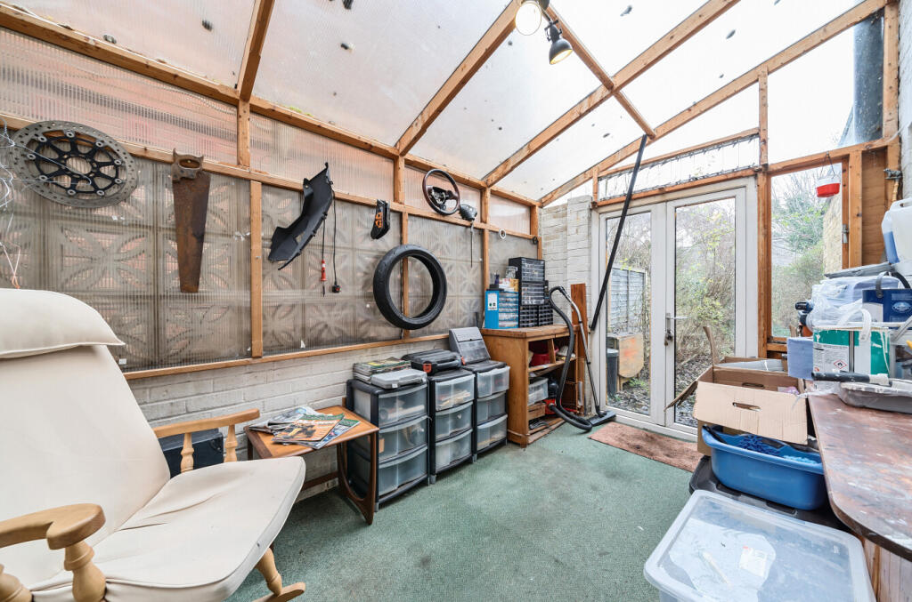 House in Elmbridge, Cobham - View 5
