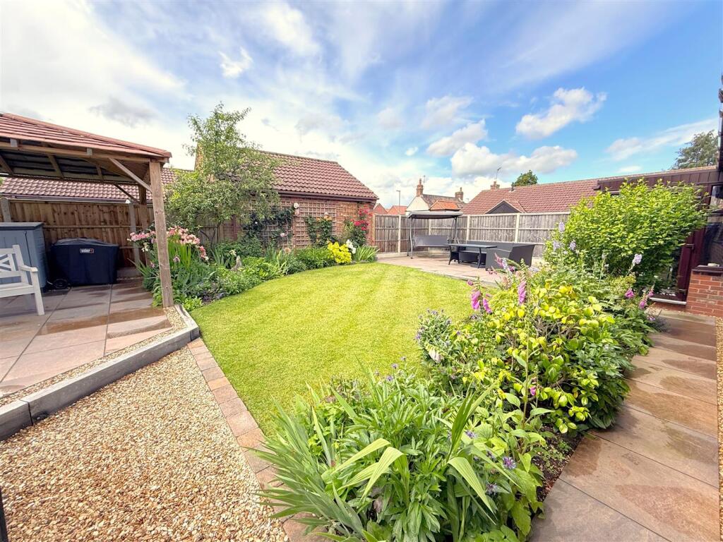 House in Rushcliffe, Aslockton - View 2