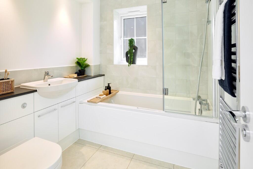 House in Horsham, Storrington and Sullington - View 4