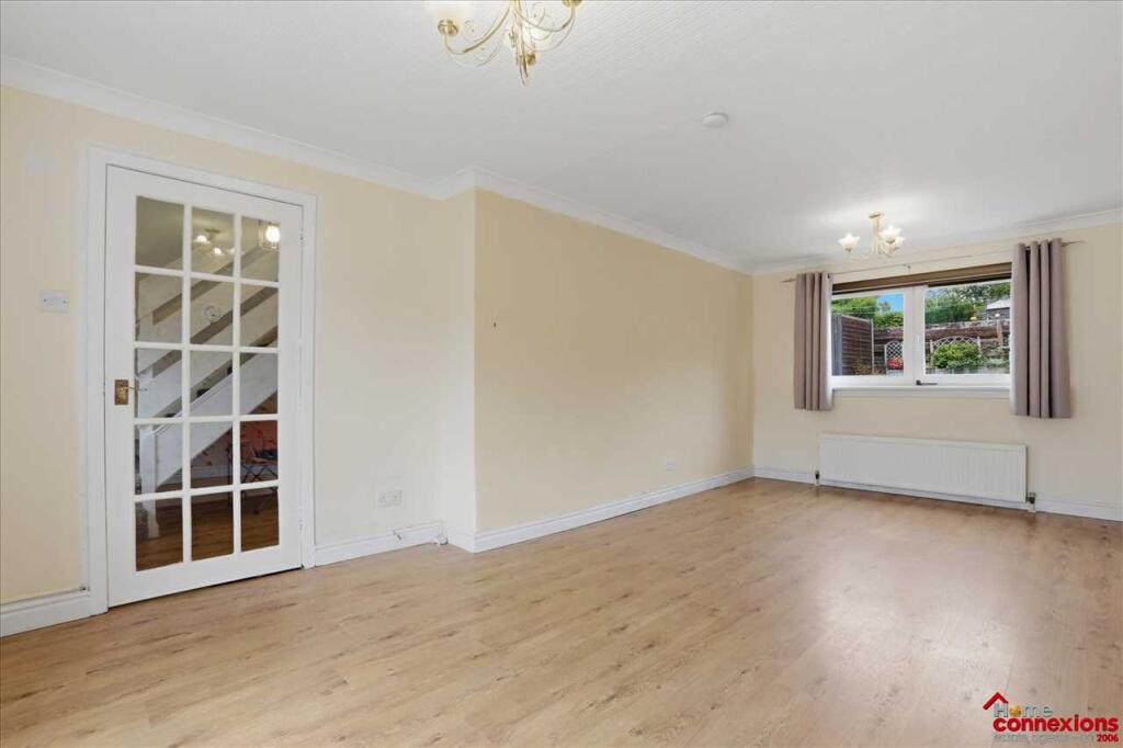House in East Kilbride, Kelvin Industrial (North), The Murray - View 3