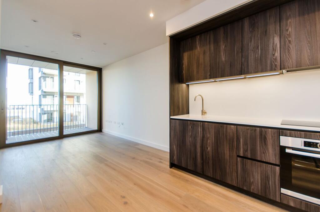 Apartment in London - View 5