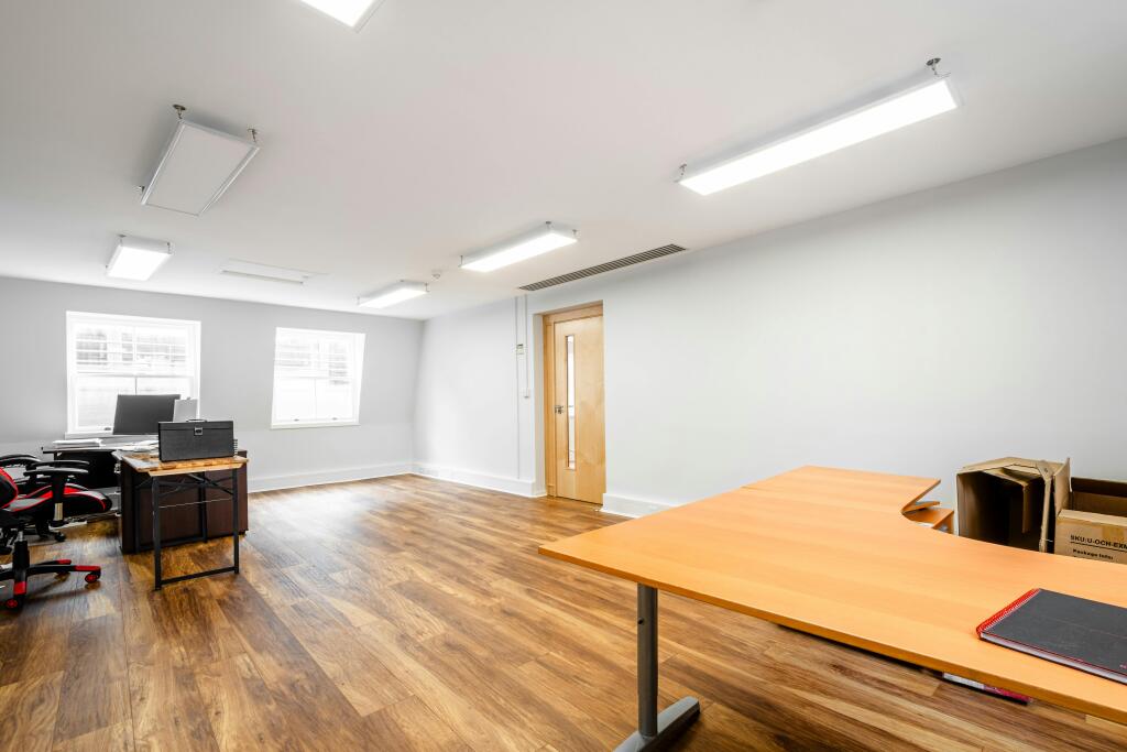 Widegate St 2223 3F  Low Res 8.jpg