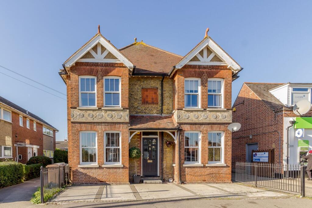 Main image of property: Main Road, Broomfield, Chelmsford, CM1