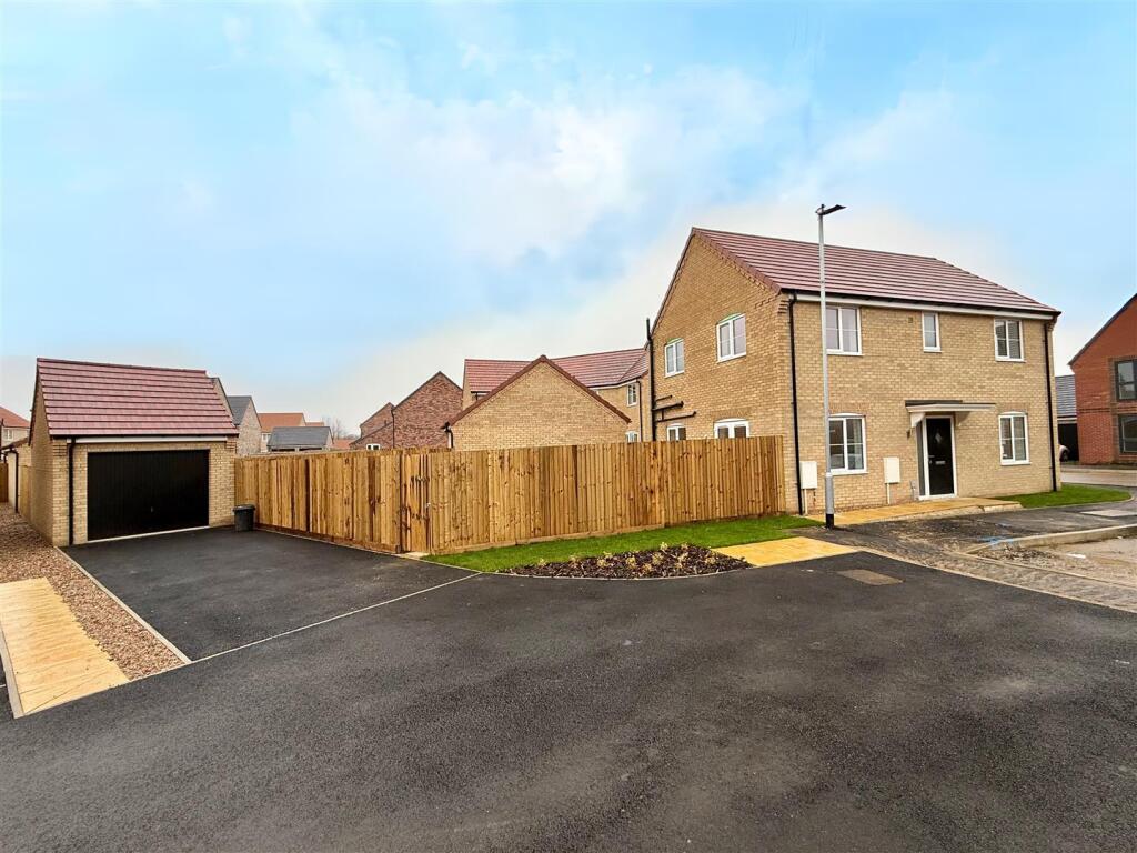 Main image of property: Plot 21, The Mere