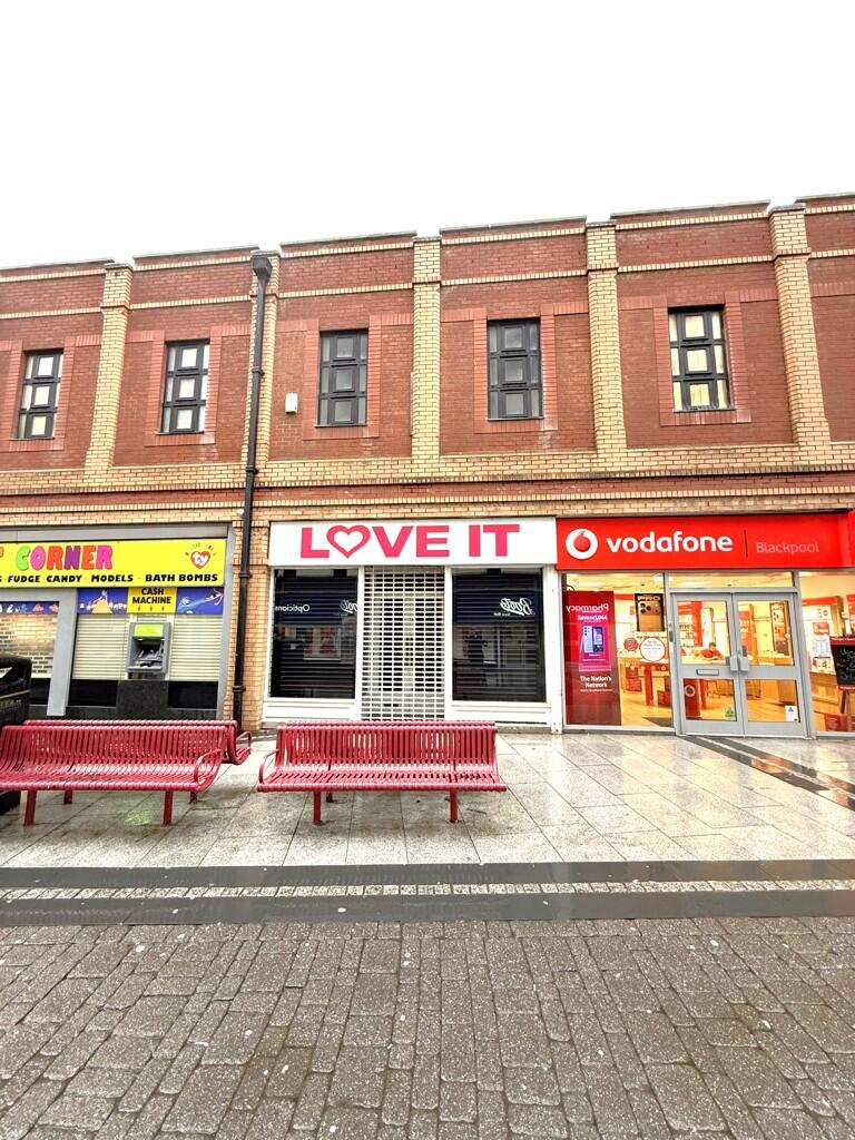 Main image of property: 8, VICTORIA STREET, BLACKPOOL, LANCASHIRE, FY1