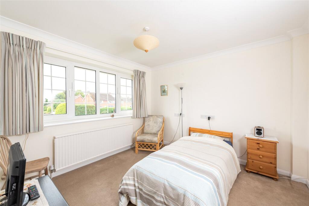 Shepperton Close, Castlethorpe, Buckinghamshire, MK19 - View 5