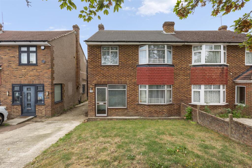 Main image of property: Kingshill Avenue, Hayes