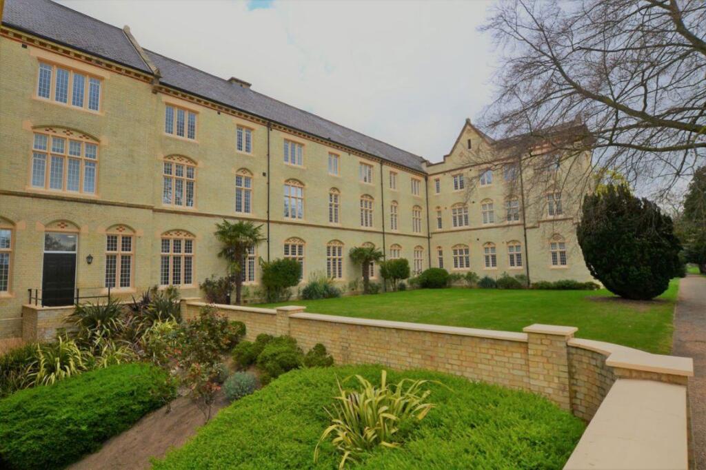 Main image of property: Stotfold, Hertfordshire