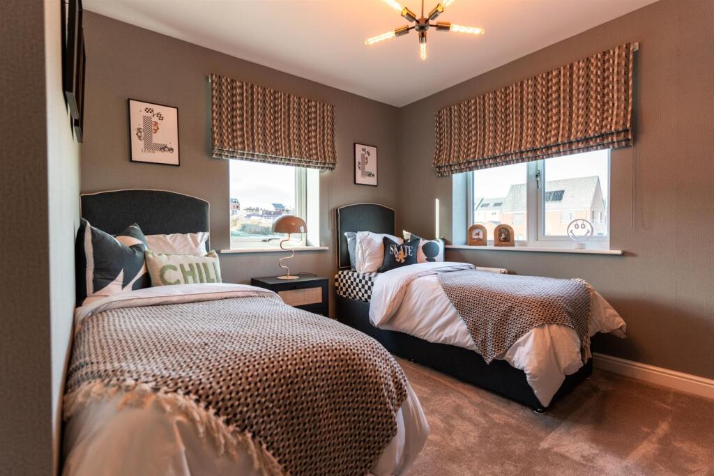 House in Sunderland - View 5