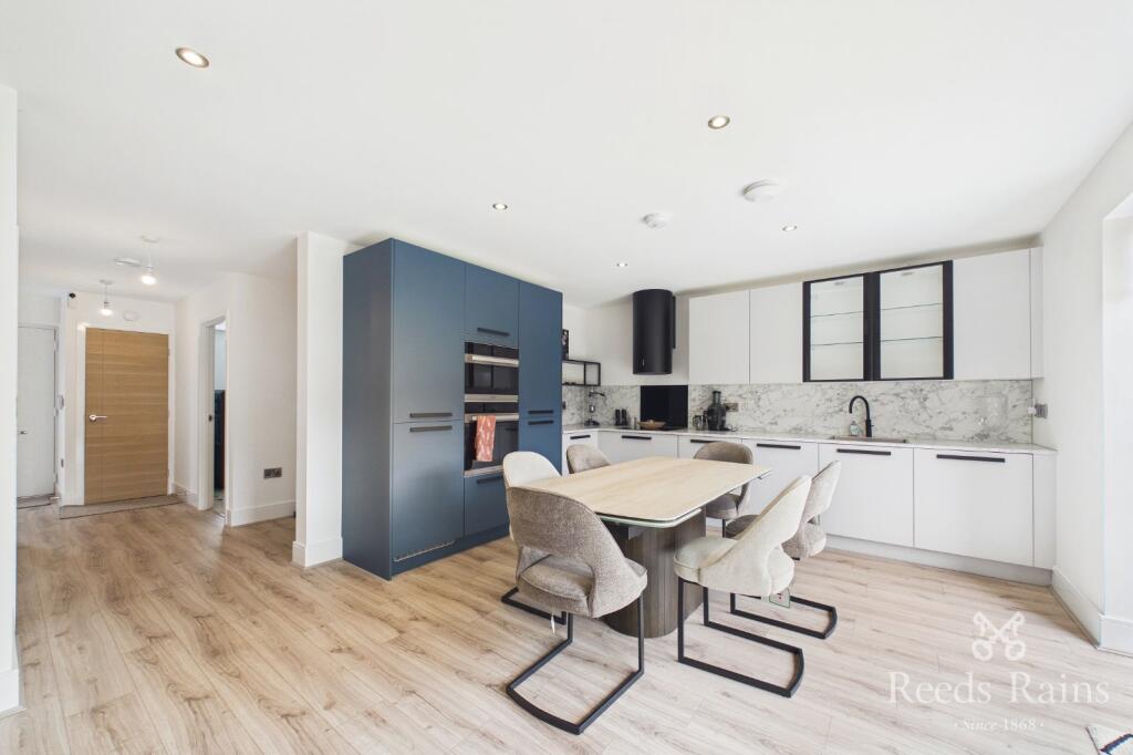 Derwent Chase, Waverley, Rotherham, South Yorkshire, S60 photo 2