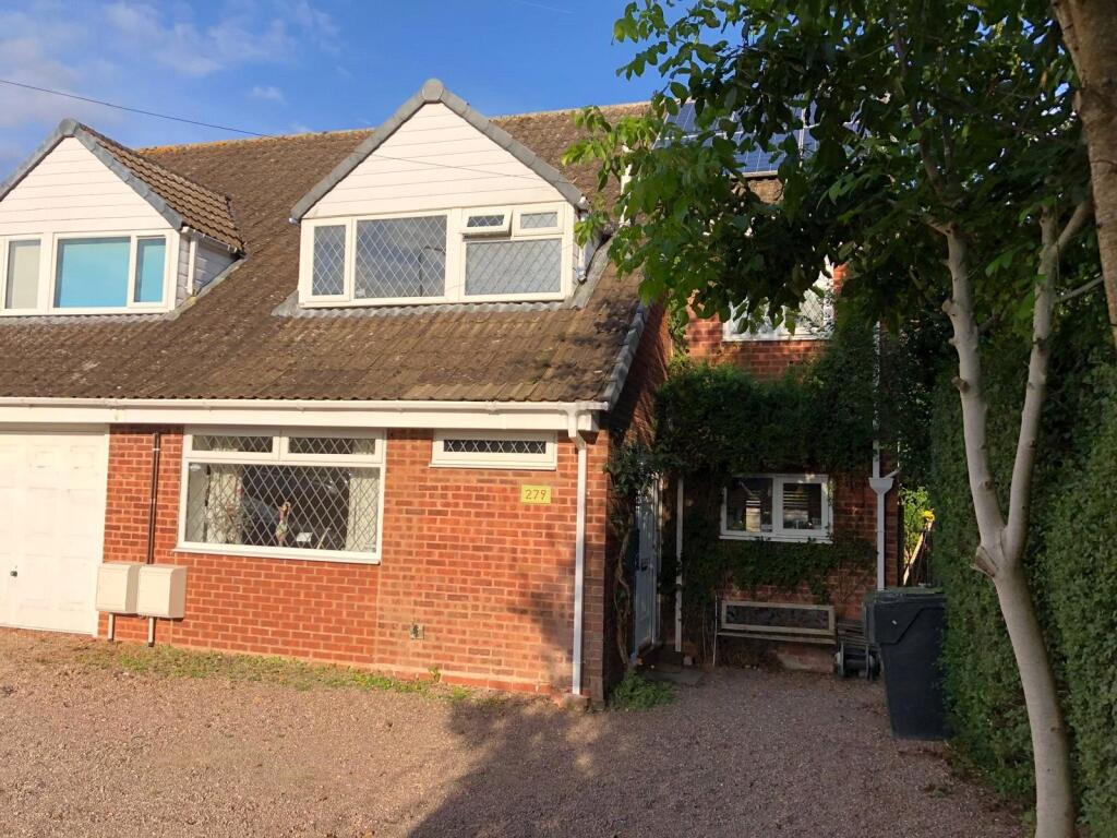 3-bed semi-detached on Alcester Road, Hollywood, Birmingham, Worcestershire, B47, £350,000