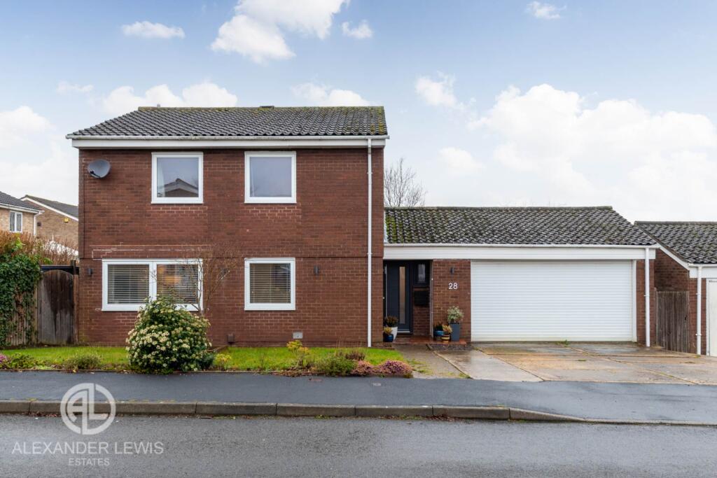 Main image of property: Blackmore, Letchworth Garden City, SG6 2SY