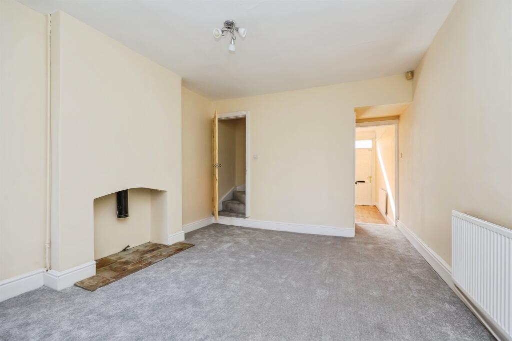 House in Nottingham - View 5