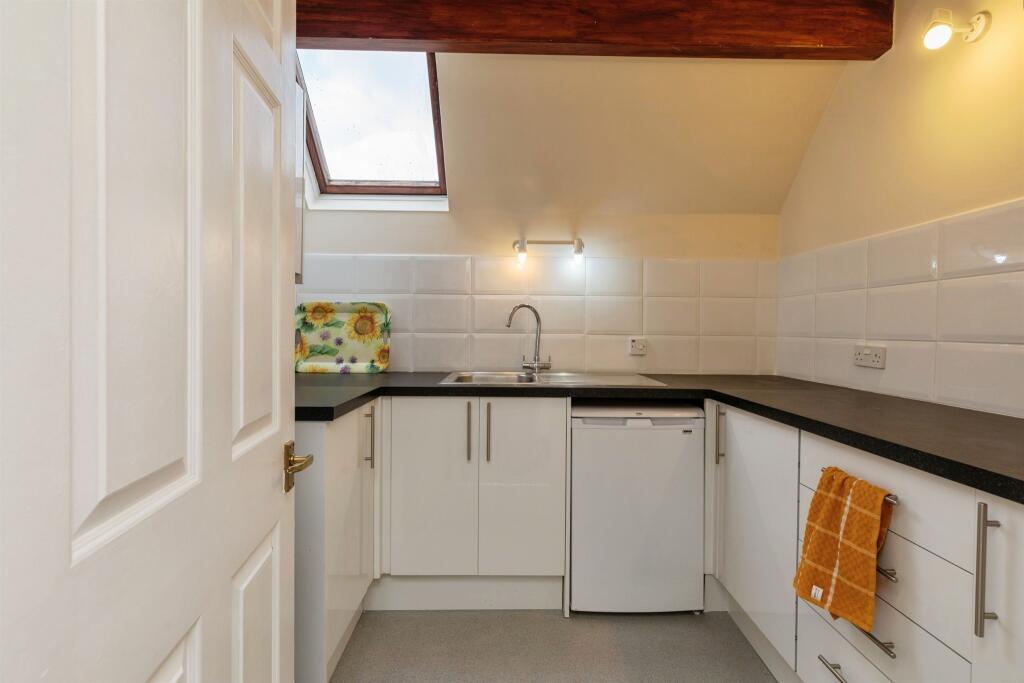 Apartment in Bath - More