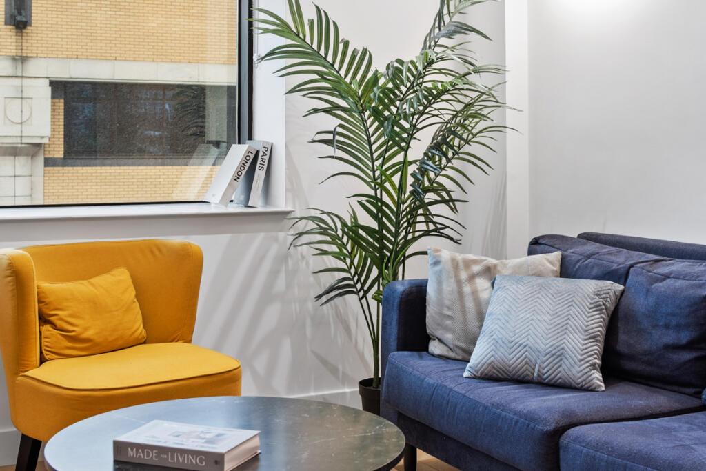 Apartment in Twickenham - More