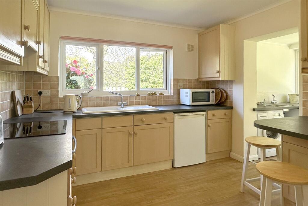 House in Southampton - View 4