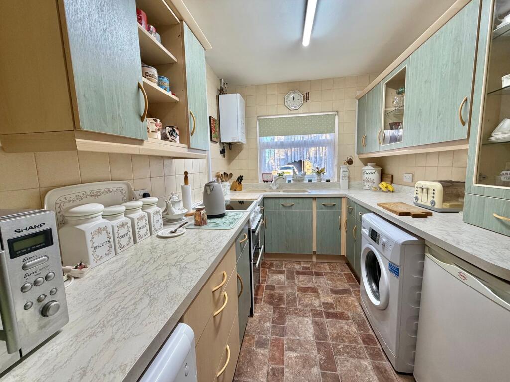 Additional image 2 of Lodge Gate Close, Denholme, Bradford, BD13