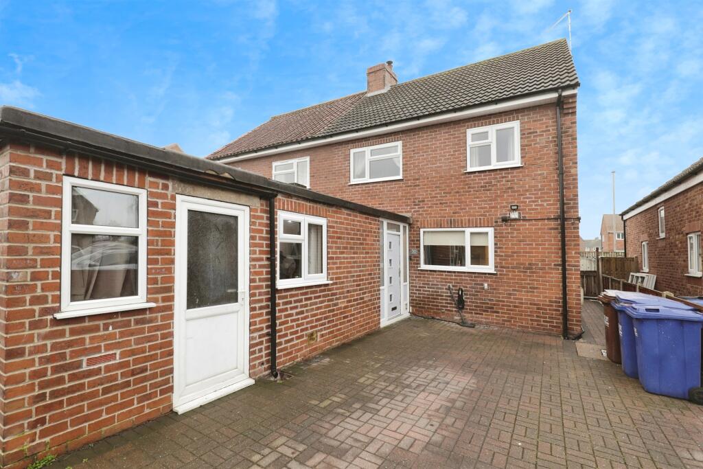 Main image of property: Turnhead Crescent, Barlby, Selby