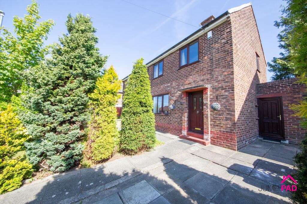 2-bed semi-detached on Barnett Avenue, Newton-Le-Willows, WA12, £130,000