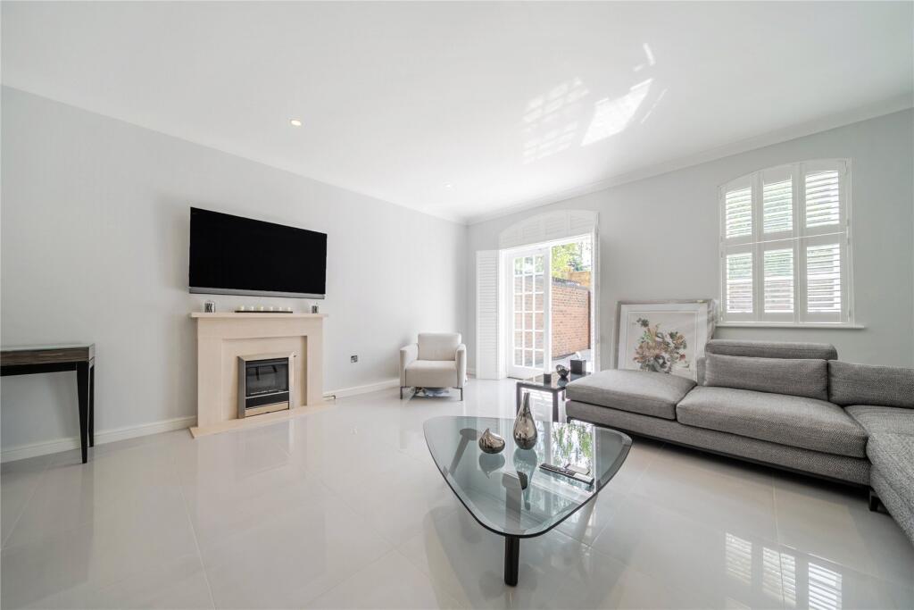 House in London - More