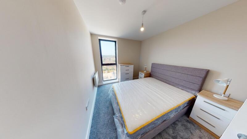 Apartment in Leeds, West Yorkshire - More