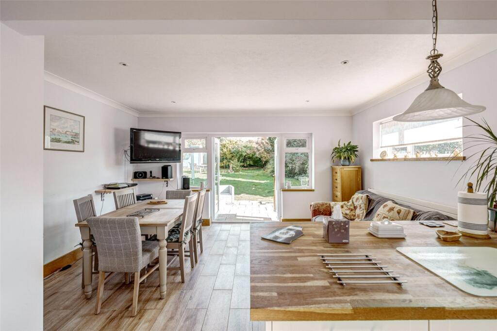 House in Worthing, West Sussex - View 5