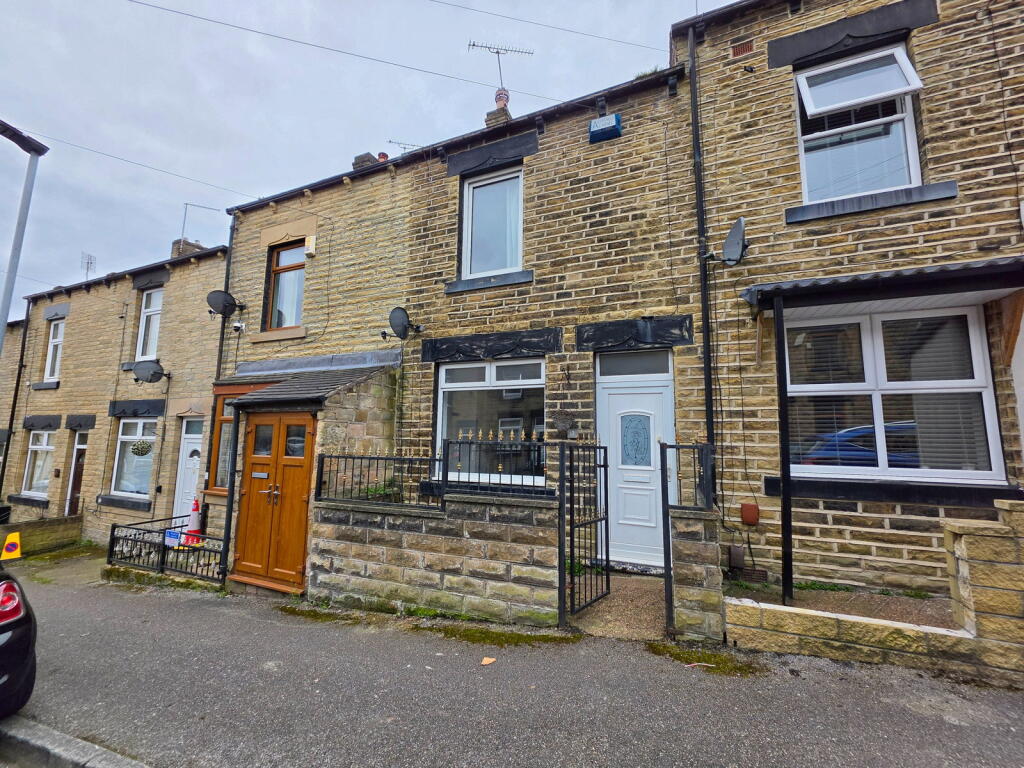 Main image of property: Queens Avenue, Barnsley, S75 2AZ