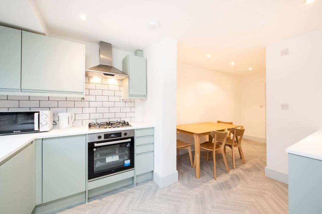 Main image of property: The Avenue, N17 6TD