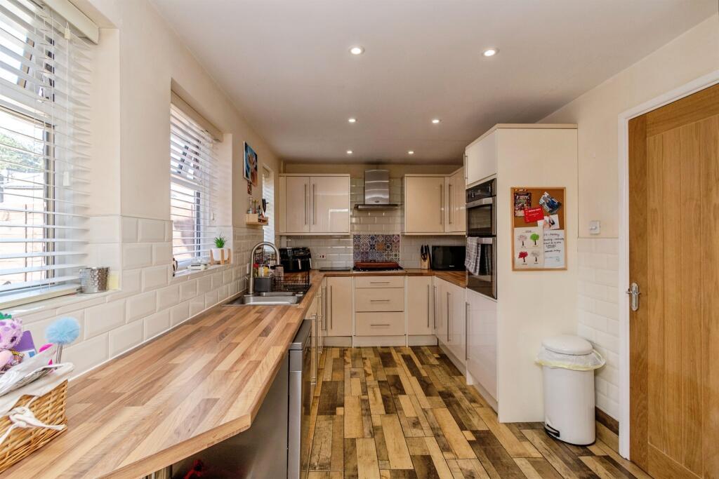House in Wolverhampton - View 4