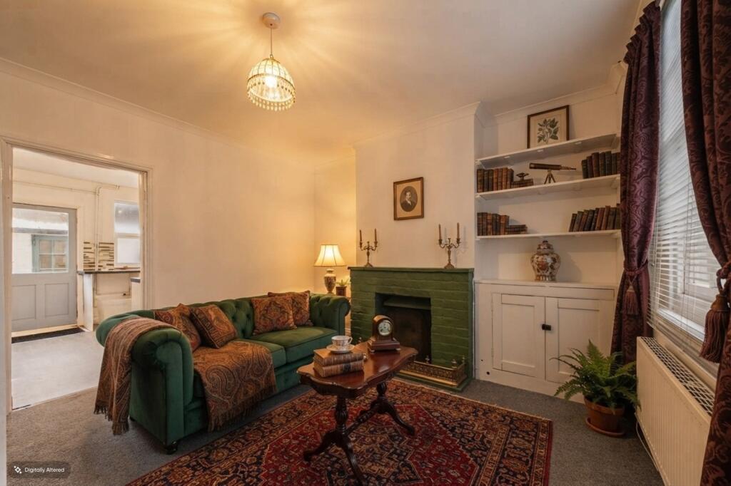 House in Huntingdonshire, Godmanchester - View 2
