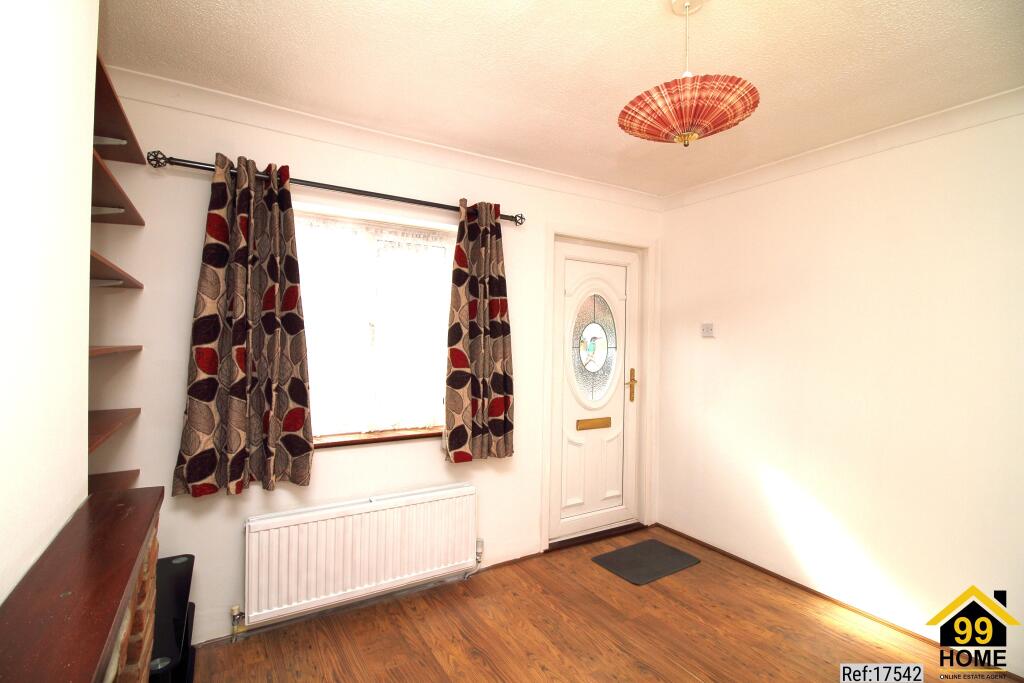 House in Colchester - View 3