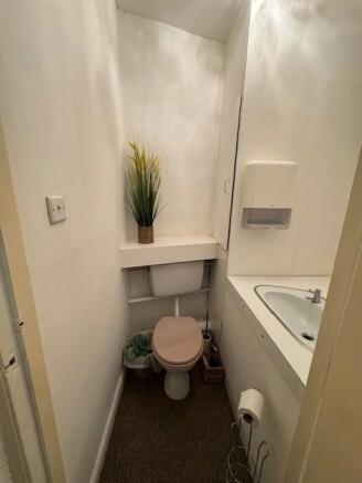 Internal WC.jpg